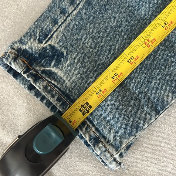 NWOT Pilcro & the Letterpress lightly distressed jeans - Picture 11 of 11